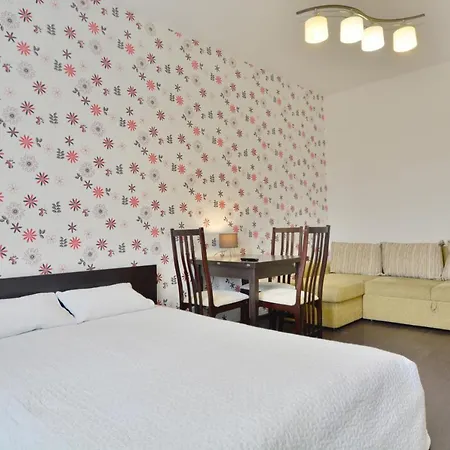 Aparton Kolasa 8 Apartament Mińsk